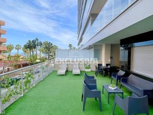 Garden Home, 1ª Línea, Magic World