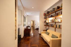 GuestHost - Trastevere Charming Apartment