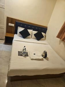 Hotel Glow Star Residency - South Mumbai