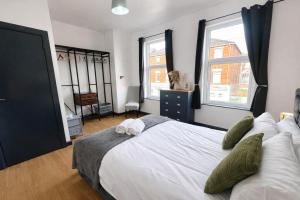 5BR Charming House