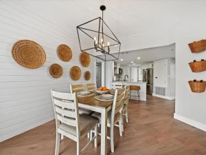 406 Barrington Arms by Beach Properties of Hilton Head