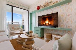 Comfy 3BR Penthouse, Private Terrace