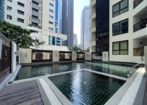 500m BTS l Large 84 sqm l Pool and Gym l Sontana