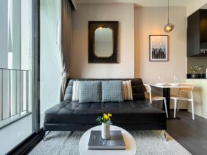 300m to BTS l Rooftop Pool and Gym l Sontana
