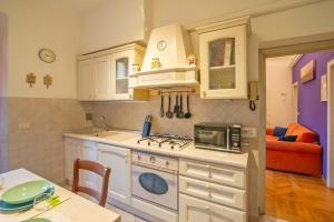 Paolo and Carlottas Home - large and central apartment between two nice parks