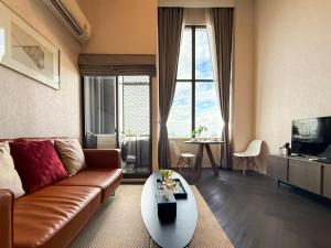 300 m to BTS Onnut l Duplex 44 sqm l Pool and Gym