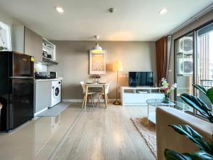 500m MRT l Workspace and Kitchen l Sauna