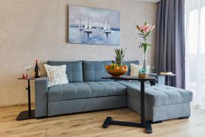 Golden Hour Apartments- Greeneri 33