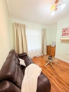 Bright Home, Modern & Spacious