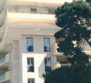 Best Stay-Apartments in Capruzzi with private parking