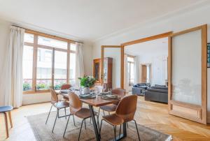 Jardin du Luxembourg Home