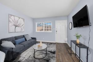 Relaxing stay near Duke, dining, and nightlife