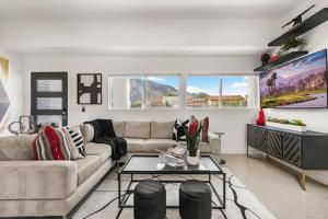 Sunview Escape, a freshly remodeled retreat!