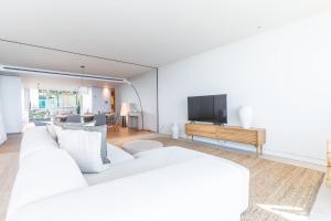 The Elements of Savoy - Sea View by Atlantic Holiday