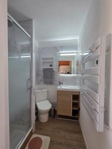 Bel appartement vue port, clim, parking, WiFi