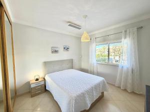 Ondamoura by Garvetur