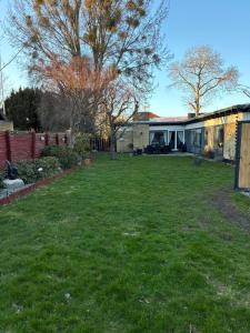 Spacious basement apartment in Hellerup, sleeps 4