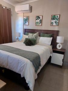 The Vine Villa