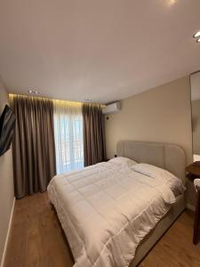 FIN Skyline Apartment