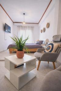Vickys Apartment (5m from sea)
