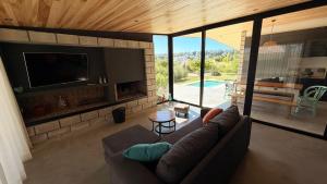 Casa PIT - Casa En Barrio Privado San Benito, Chapadmalal Para 6 PAX Con Pileta - Hola Sur