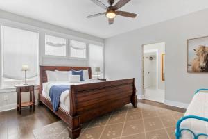 Duneside Retreat - Bonfire - BBQ - Downtown Access - Family Friendly