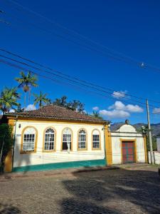 Pouso das Glicínias - B&B