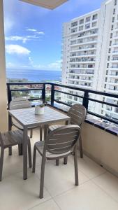 Cozy Ocean view 1 BDR APT, Club Paraiso