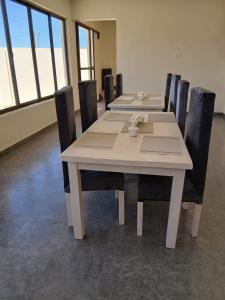 Kimbar Suites
