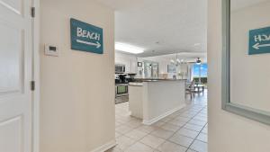 Bristol 109 - Beachfront Unit on Ground Floor-Steps to the Pool