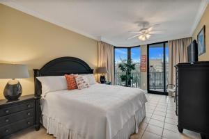 Lighthouse on the Bay Unit 2213-Pet Friendly Condo-Boaters heaven-Large Condo