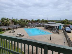 Beach Walk 18 Close to State Park Private Pool Free Parking Beach Access