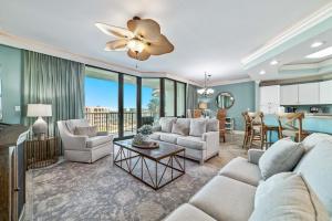 Lighthouse on the Bay 2408-NEW - Amazing Bay Views-Lazy River-Indoor Heated Pool