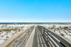 Wind Drift North 211-NEW-Bayfront-Beach access-Boat Slips-Sleeps 8