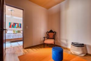 4BR Incredible Classic Central House in Condesa