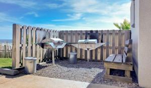 Admirals Quarters 703-New-Custom Decorated-Built-in Bunks-Beachfront-Luxury-View