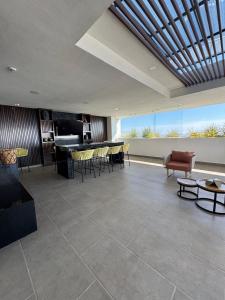 Beautiful 2-bedroom apartment east of León