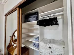 Quiet Comfort Suite 2B1B Skyline View