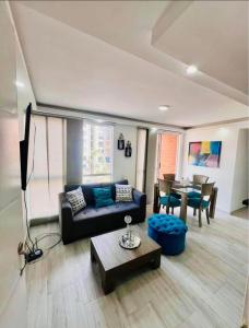 APARTAMENTO AMOBLADO CIUDAD MELENDEZ cali