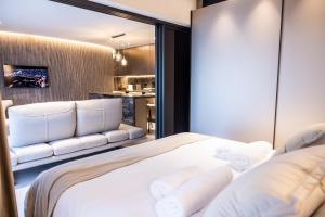 Domain Athens Sana