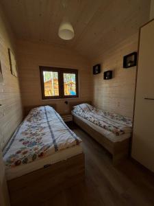 WYPOCZYWANKO 40 DOMEK BORSK Nad jeziorem