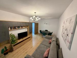 Modern apartment by Managr
