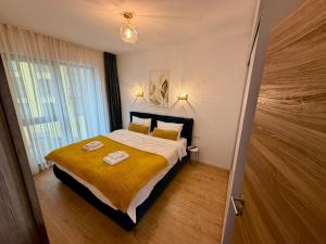Modern apartment by Managr