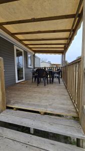 Mobilhome 6 pers-vue bassin-plage-clim