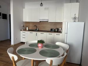 Central Comfort Studio with Free Parking