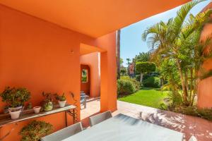 Sotoserena Garden Home