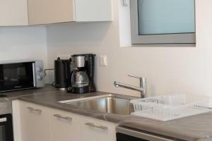 Waylink Residences-Marina Floisvou-ZA