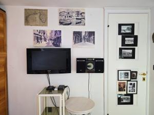 VISTA MARE - Two Bedroom Apartment with Sea View