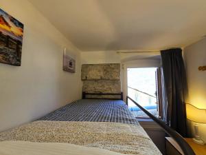 VISTA MARE - Two Bedroom Apartment with Sea View