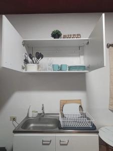 Cozy Loft Just 5 Minutes from El Tunco AC , Wi-Fi,